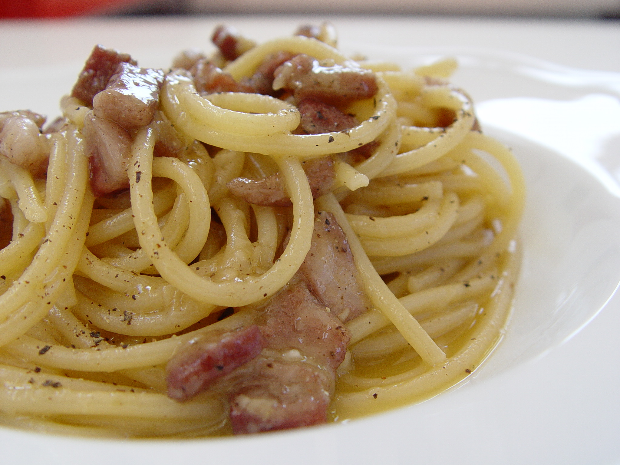 Spaghetti Carbonara with Pork Cheek